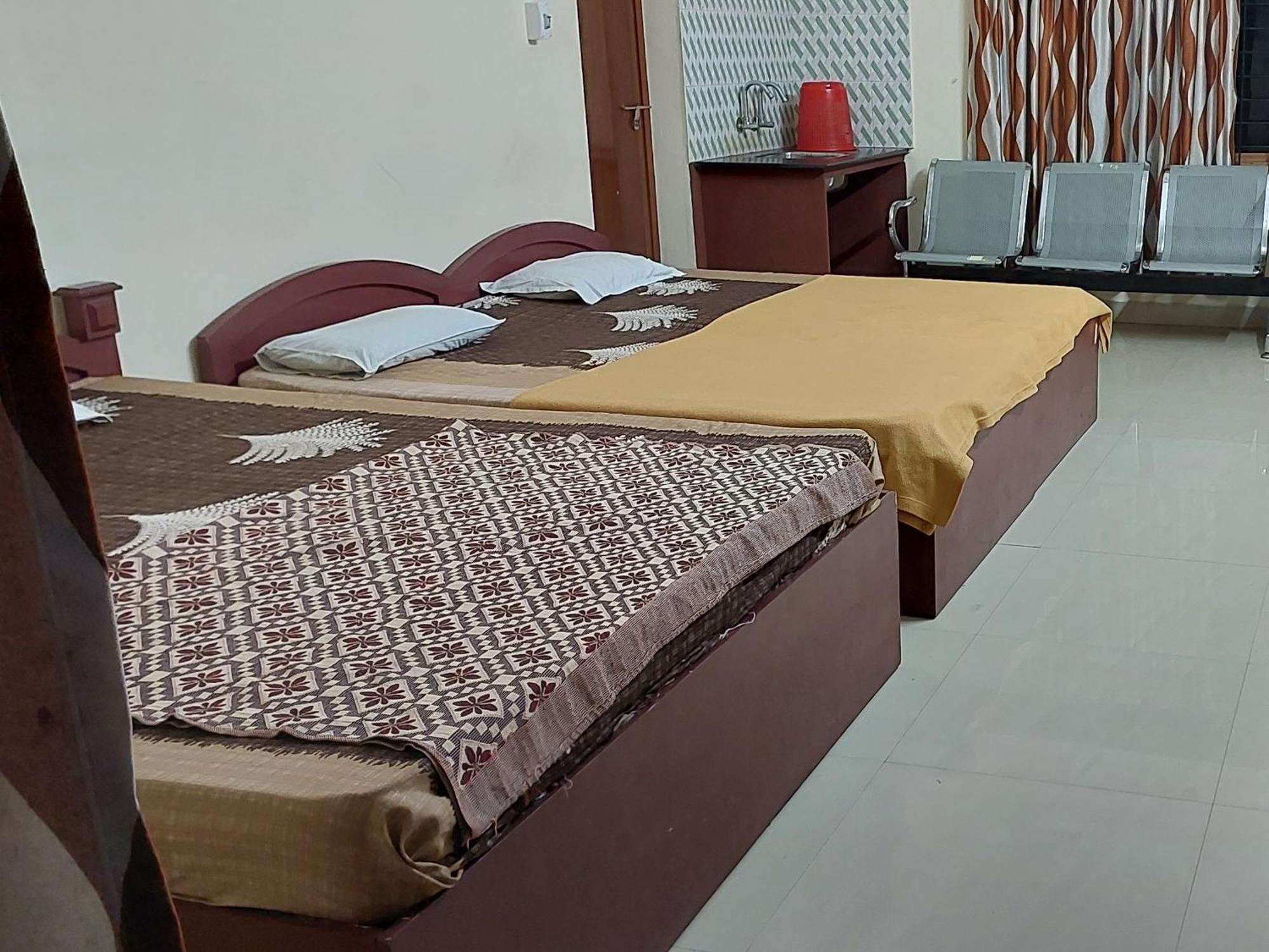 Adhithya Apartments Guruvāyūr Exteriér fotografie